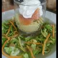 Verrine purée de pois cassé saumon fumé, et chantilly citron ciboulette