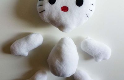 Peluche Hello Kitty