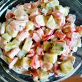 Salade Crémeuse Concombre , Radis , Tomates  et Oignon rouge