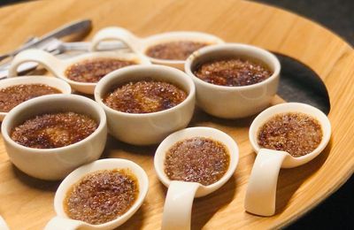 Crème brûlée à l'ail noir