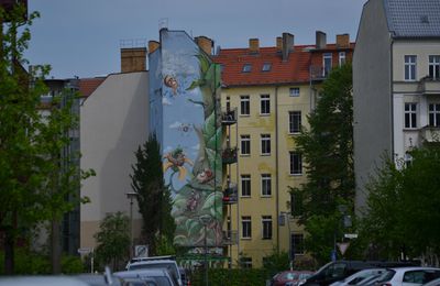 Un dimanche à Berlin, Street Art