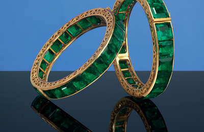 A superb pair of antique Colombian emerald bangles, 1900s, India