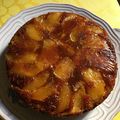 Gâteau retourné aux pommes et aux épices