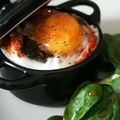 Oeuf cocotte au chèvre et tapenade