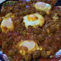 Tajine de boulettes de "kefta" à la tomate.