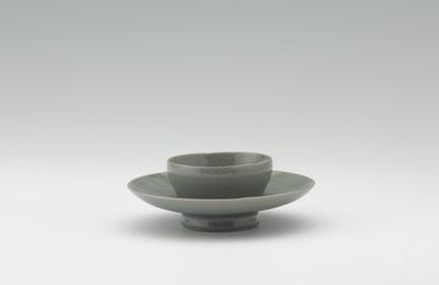 Cup Stand with Incised Decoration, Goryeo celadon, 12th century
