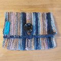 Petite pochette au tricot