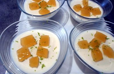 Panna cotta au lait de coco et citron vert