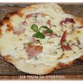 Pizza au Saint Nectaire