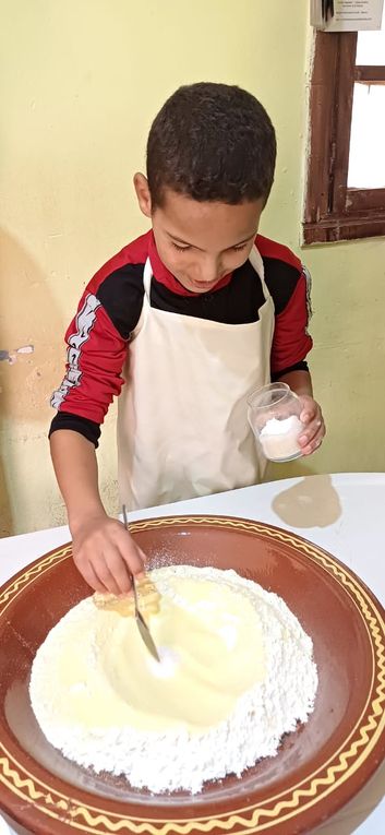 Nouvelle pâtisserie traditionnelle à l'atelier pâtisserie de jeudi à O.T. : les msemmen 