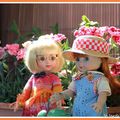 Emmy et Marylin au jardin 