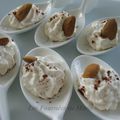 Cuillères de mousse à la crème de cacao