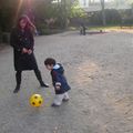 Ilan partie de foot avec Tata Françoise
