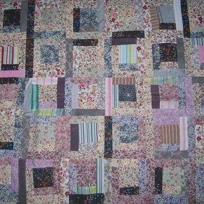 Avec des petits bouts de tissus ....