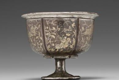 Cup with a hunting scene, Tang dynasty (618-907)