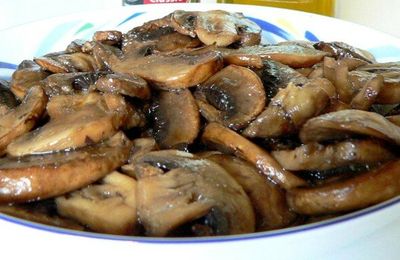 Champignons marinés