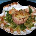 COQUILLES SAINT JACQQUES SERRANO SUR LIT DE CHOU