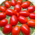 tarte aux tomates sur un pesto grâce à Yummy magazine