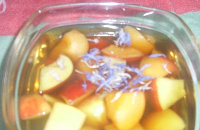 Nage d'abricots nectarines ,infusée au thé marocain