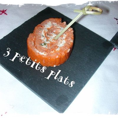 ROULES A LA TOMATE ET FROMAGE FRAIS