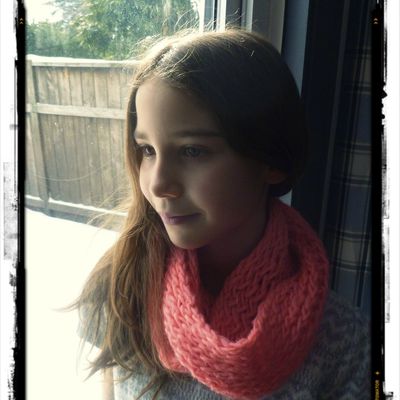 Le Cache-Cou Rose ...