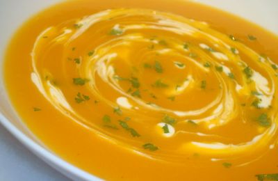 ...Soupe patate douce et butternut... (Nigella Express)