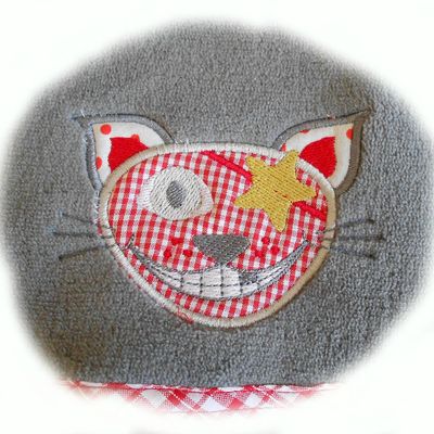 une couverture pour bébé très pratique