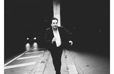 Critique d'album : Malik Djoudi: Vivant et enfin lui à 100% !!