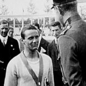 Joseph Guillemot bat Paavo Nurmi pour l'or du 5000m à Anvers 1920