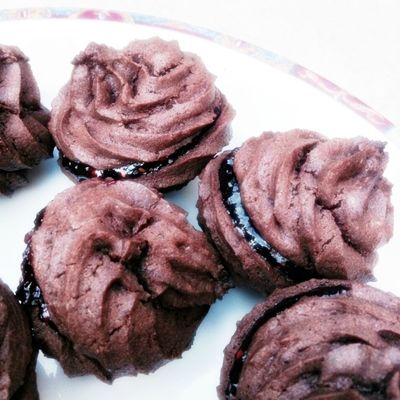 WOOPIES AU CHOCOLAT ET FRUITS ROUGES