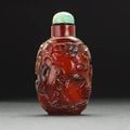 An amber snuff bottle, 19th Century