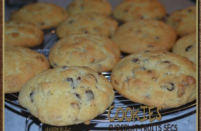 Cookies au chocolat et fruits secs 