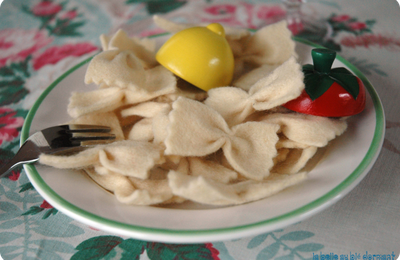 Farfalles à la tomate et au citron, sans blé, sans lait, sans rien ;-)