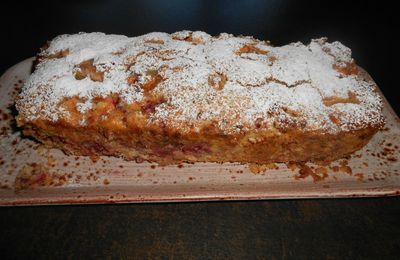 Cake aux pommes et framboises