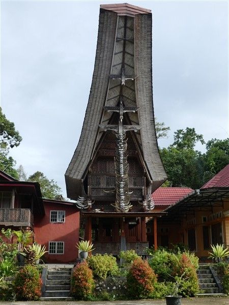 Voyage en Sulawesi - Visite de villages typiques Toraja et découverte des falaises de Lemo