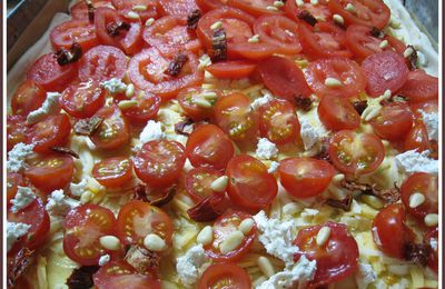 Petites et grandes, les tomates s'en donnent à coeur joie : Duo de tomates pour croustiller l'entrée chez GAL