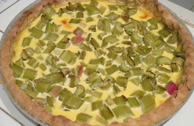 TARTE ALSACIENNE A LA RHUBARBE