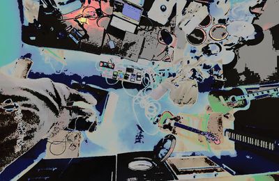 ETERNA – Debunker (2025)
