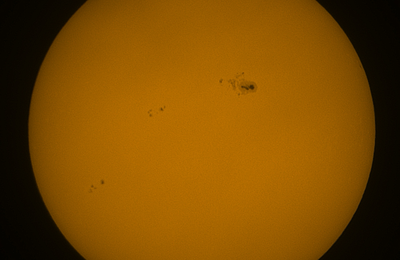 Évolution de la tache solaire AR 4079