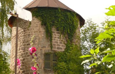 Toujours à Saint-bonnet -le chateau.