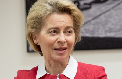 626.Ursula von der Leyen : « L'Europe doit faire la course en tête » La nouvelle présidente de la Commission européenne 