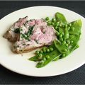 SELLE D'AGNEAU FARCIE AUX HERBES ET SES POIS