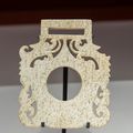 Jade dragon pendant, Western Jin Dynasty, 4th century
