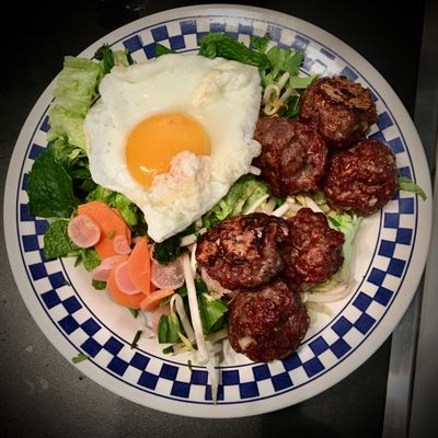 #404 - Bowl vietnamiennes