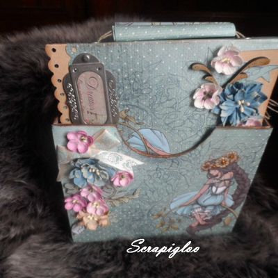 Mini album pour les 2 ans de Louna