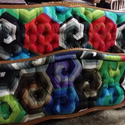 Tapissier Decoratrice Sellier Garnissseur