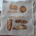 Les pains : broderie terminée, lavée ... et avec