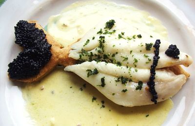 Filet de Saint-Pierre au caviar