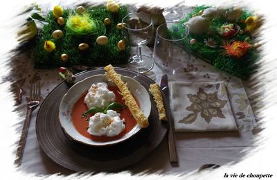 OEUFS A LA NEIGE SUR COULIS DE TOMATES