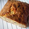 des dattes, des noix pour un cake